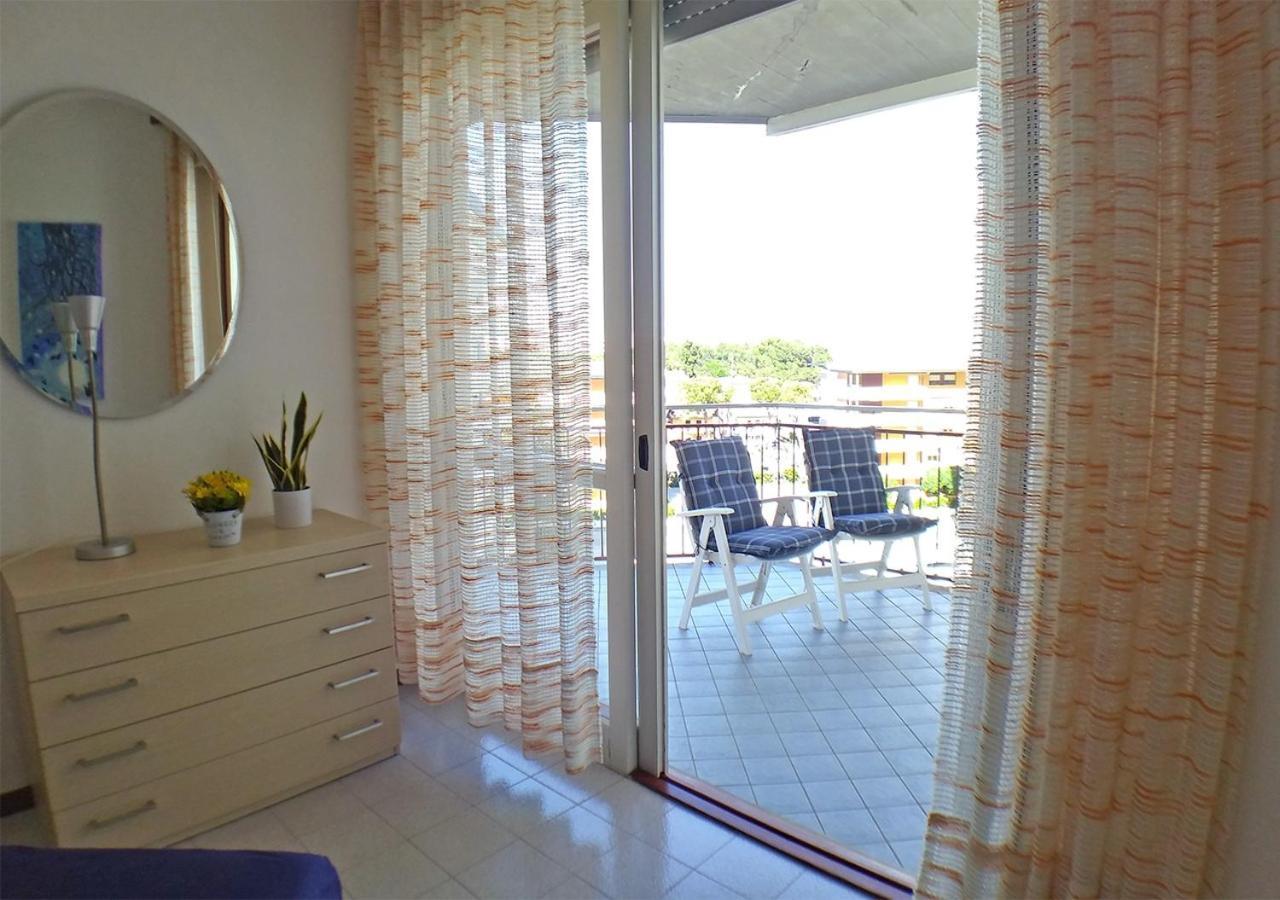 Nuovo Fronte Spiaggia, Terrazza Sul Mare E Piscina Lignano Sabbiadoro Exterior foto